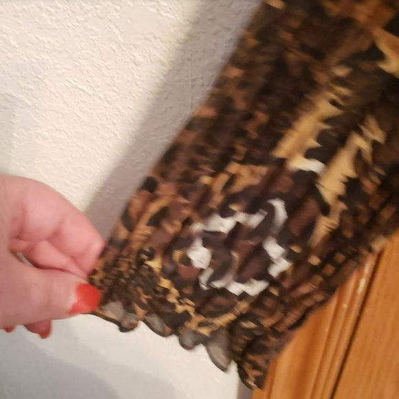 Lane Bryant Leopard Print Ruffle Button Up Blouse 1X Top Shirt - Picture 3 of 5